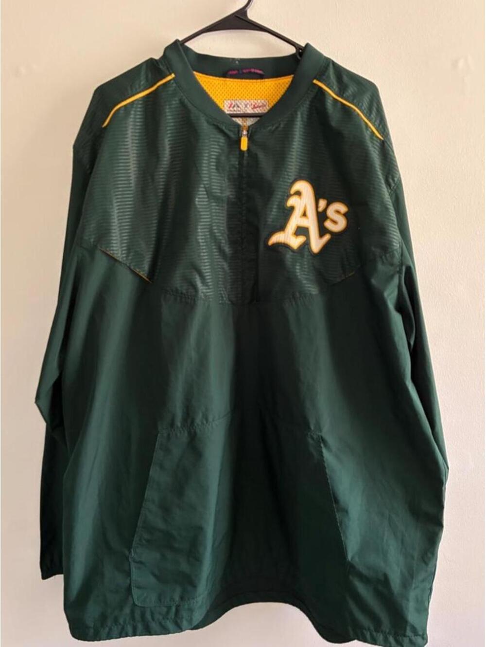 Majestic Athletic Men's Green Jacket